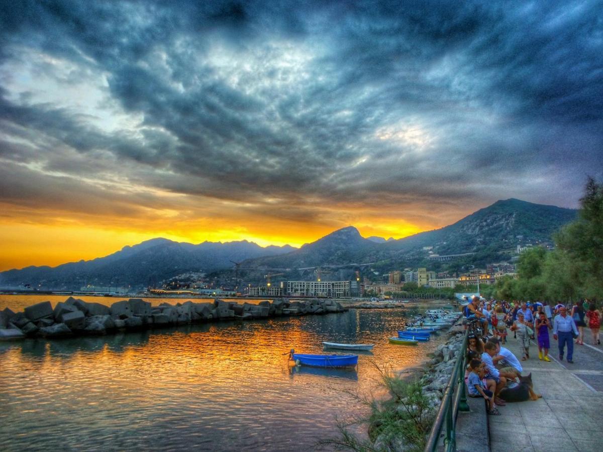 Апартаменти Salerno Mare E Luci Deluxe Екстер'єр фото